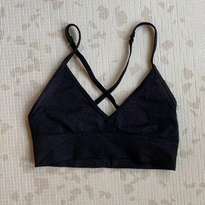Lululemon yoga bra